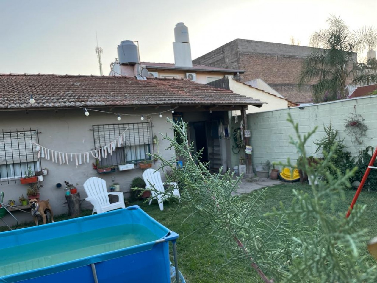 VENTA CASA CON LOCAL VILLA DE MAYO