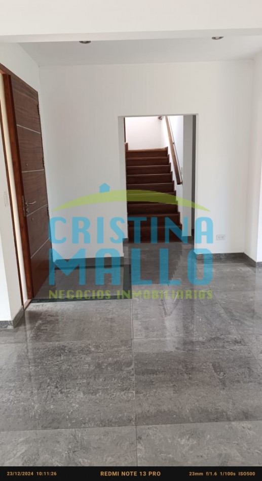 Te vas a enamorar de cada ambiente, CASA EN VENTA EN PILAR, BARRIO "San Eduardo"